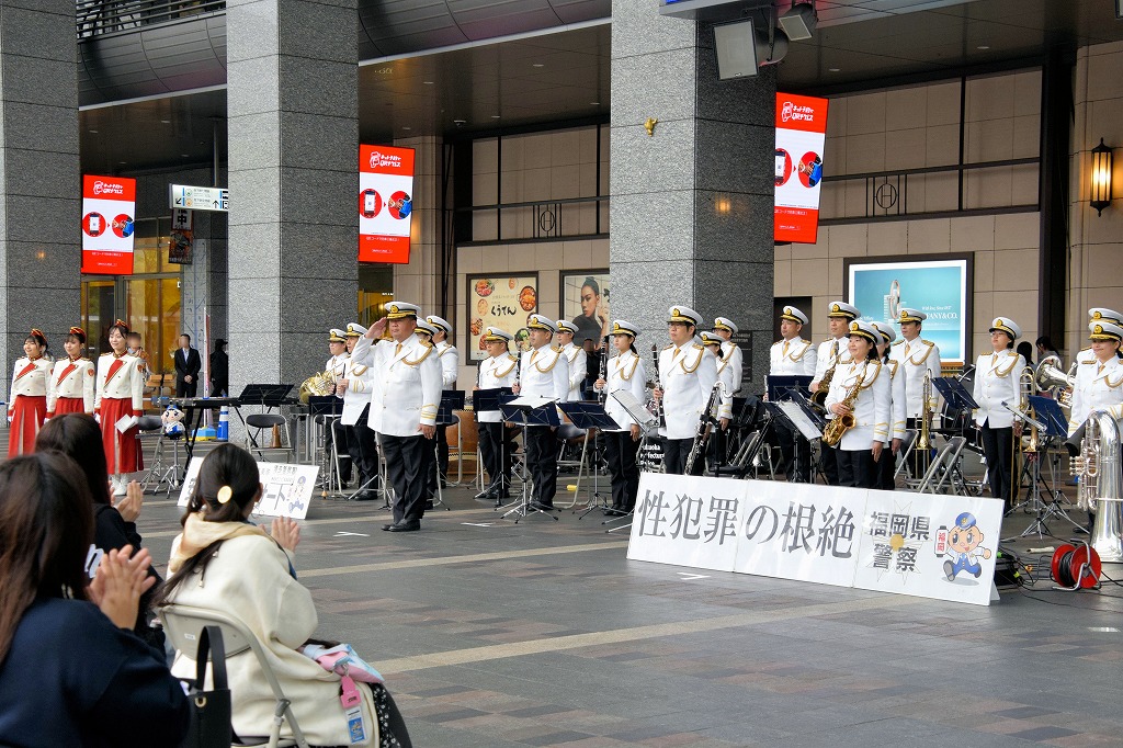 安全安心コンサート（博多駅前広場）